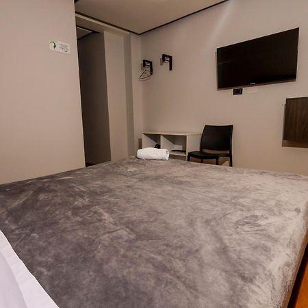 Hotel Htl Μπογκοτά Εξωτερικό φωτογραφία
