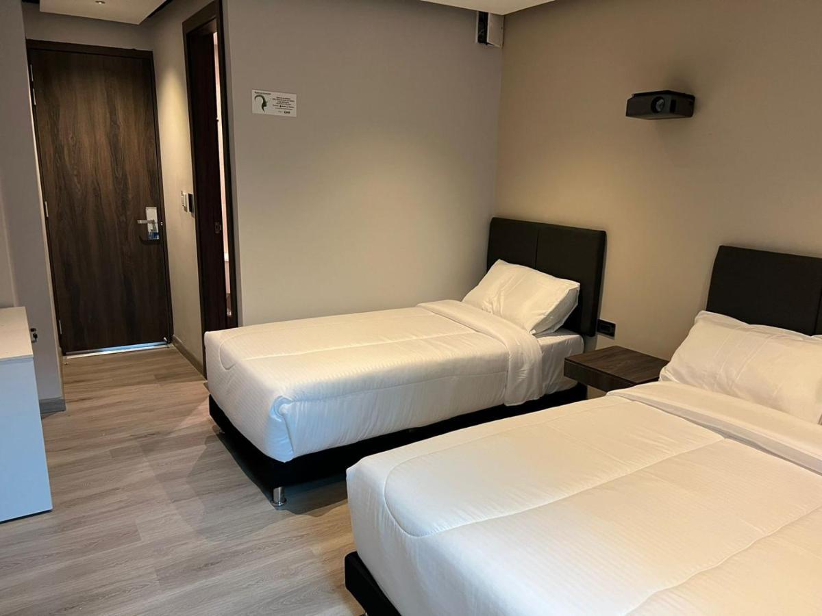 Hotel Htl Μπογκοτά Εξωτερικό φωτογραφία